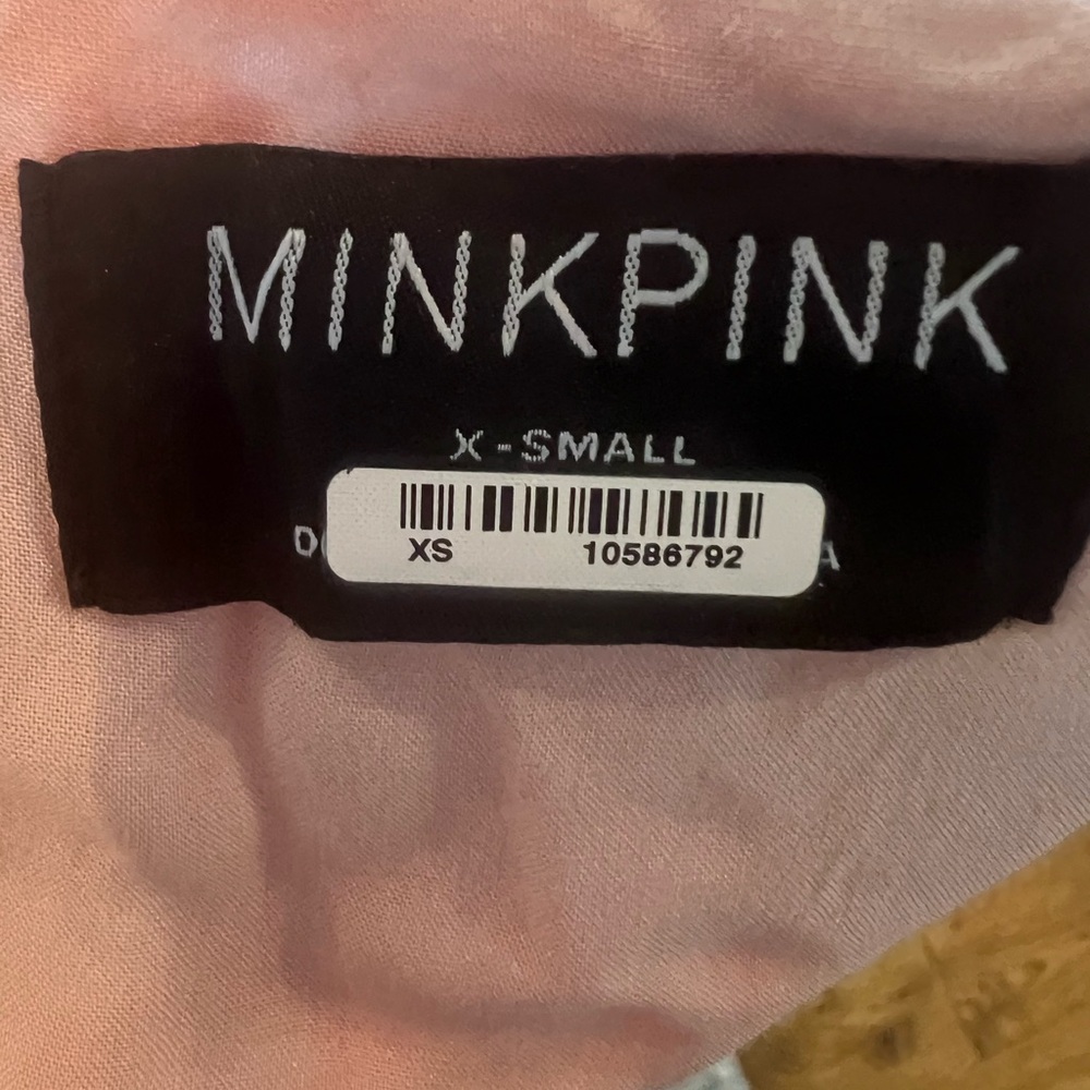 MinkPink Size XS Marli Midi Floral Wrap Dress - Picture 8 of 8